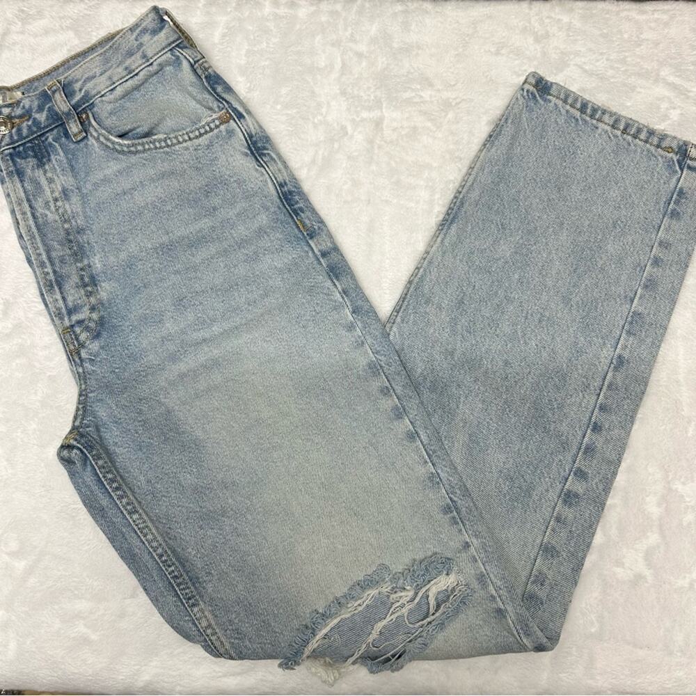 We The Free People Denim Blue Jeans Distressed Knee Light Wash 5 Button Fly 27